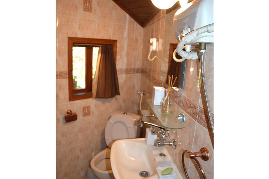 Czarina Cabin הבקתה הקיסרית והדירה הקיסרית Czarina Apartment Caesarea Exterior foto