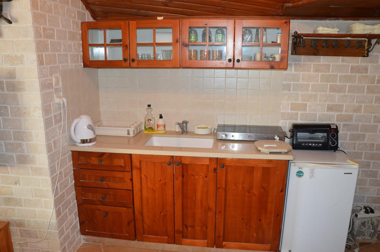 Czarina Cabin הבקתה הקיסרית והדירה הקיסרית Czarina Apartment Caesarea Exterior foto
